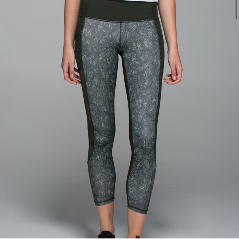 Lululemon High Times Pant *Luxtreme (Mesh) - Picture 2 of 9